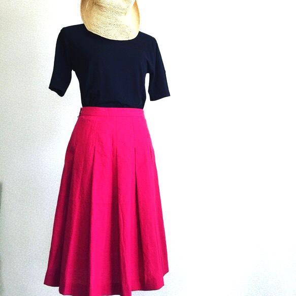 ハーフリネン大人可愛いタックフレアスカート いちごレッド | 4枚目